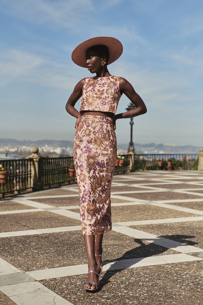 comprar Falda de fiesta de lentejuelas geometricas en tonos melocoton, dorado y morado, para invitadas a boda de dia, noche, bautizo, comunion, graduacion, navidad, shoponline, apparentia, confirmacion, boda