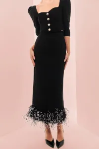 top corto negro escote corazon y botones joya