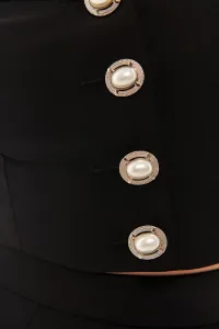 top corto negro escote corazon y botones joya