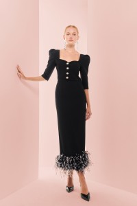 top corto negro escote corazon y botones joya