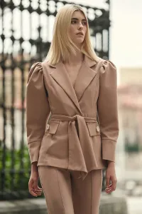 Chaqueta americana creoe camel manga abullonada