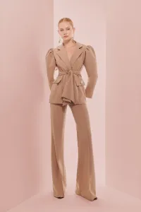 Pantalón Palazzo Crepe camel para invitada