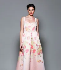 vestido largo estampado de flores para invitada boda