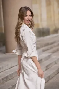 Vestido largo camisero en tejido brocado blanco