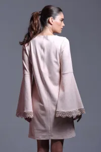 vestido rosa de ante