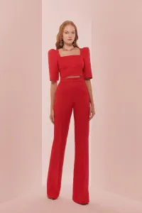 Top joya brocado rojo geometrico escote recto invitada boda