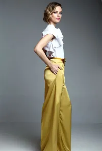 Pantalon ancho mostaza de apparentia collection online