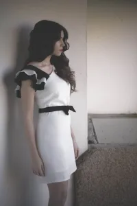 Vestido de fiesta blanco y negro