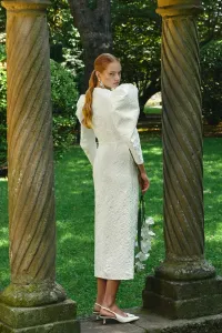 Vestido midi manga abullonada brocadoflores blanco