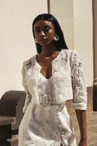 chaqueta corta tul flores blanca transparente
