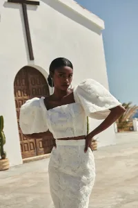 top manga campana tul bordado blanco de novia