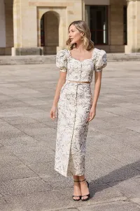 conjunto falda y top manga abullonada lino bordado beige