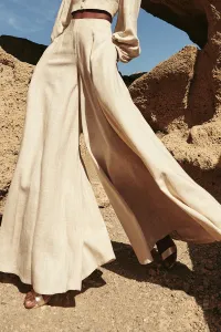 falda Pantalón lino beige para invitada