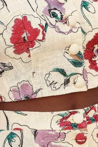 top manga jamón de lino con flores bordadas para invitadas