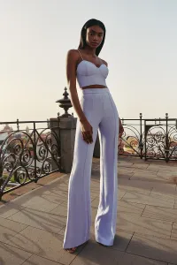 top corto azul lavanda. corpiño para invitada