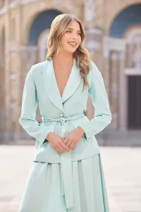 traje de chaqueta y pantalon seda azul