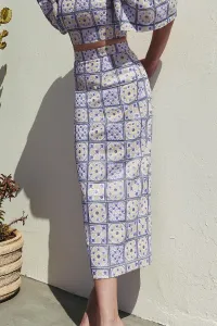 Falda recta midi invitada de lentejuelas cuadrados azules