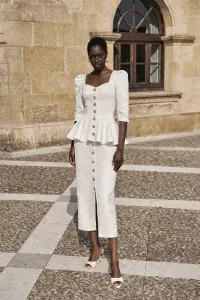 vestido brocado blanco con peplum manga francesa mama comunion o