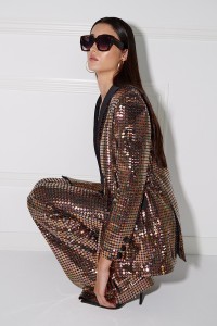 pantalon palazzo de lentejuelas de talle alto para invitadas boda