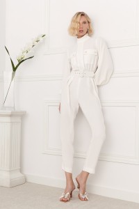 Mono crepe blanco joya cuello subido