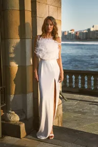 Falda larga con abertura en lentejuela blanca Noelle