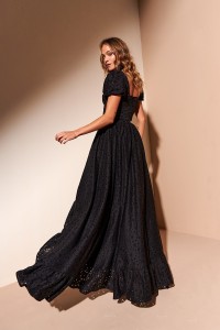 Conjunto de top y falda troquelado negro Giselle
