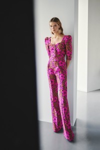 Conjunto de pantalon  y top brocado flores rosa fucsia para