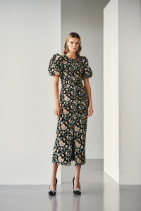 Vestido tul bordado negro manga globo