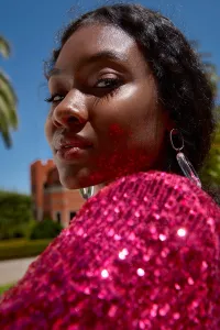 Traje chaqueta y pantalon de lentejuelas rosa palo