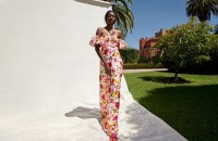 Vestido largo de fiesta palabra de honor con estampado de flores