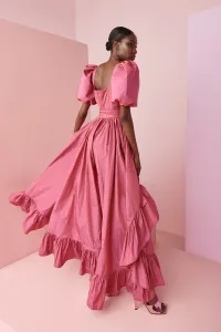 Vestido de fiesta largo asimetrico con volante en tafetan rosa