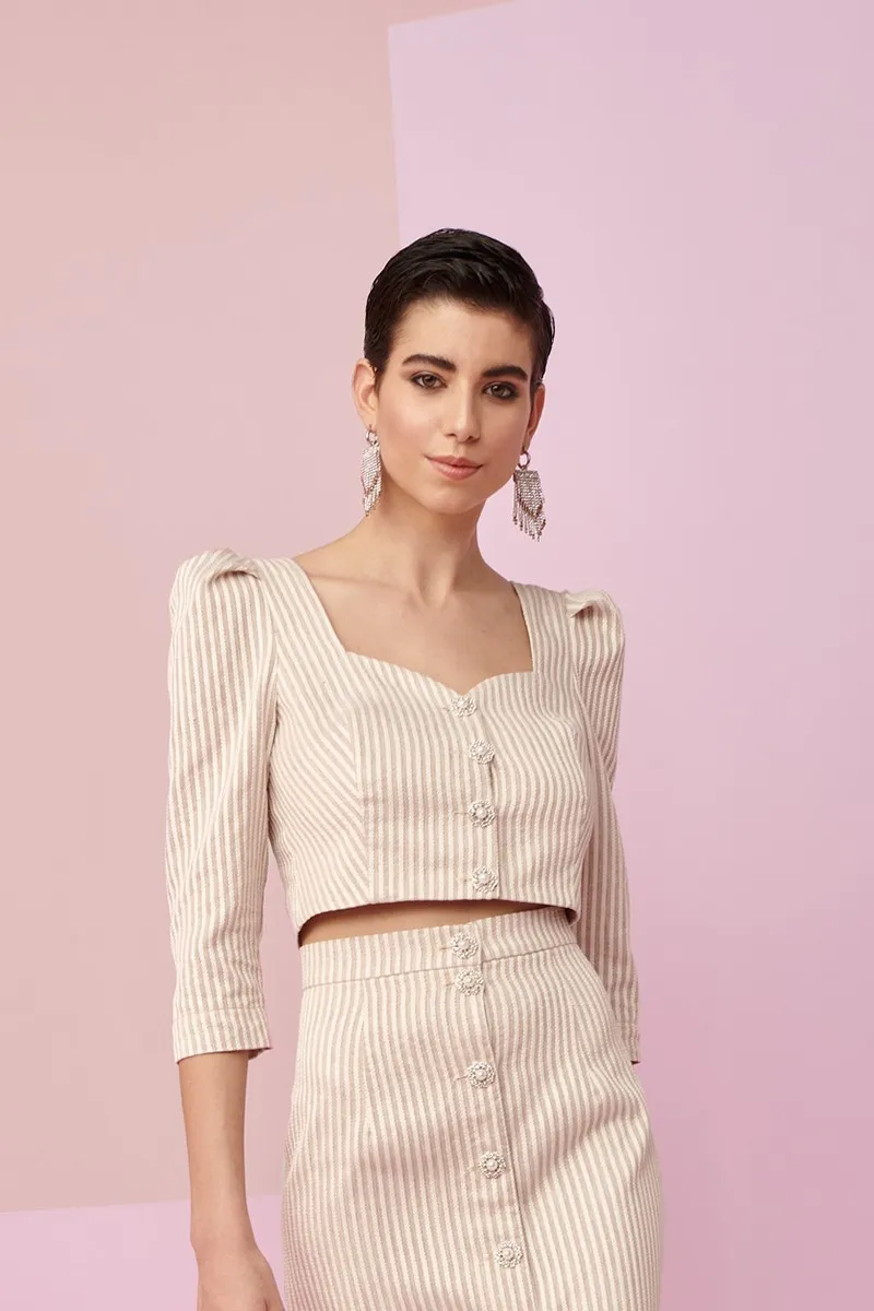 Conjunto de pantalon palazzo y top corto con botones rayas beige