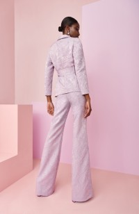 traje de chaqueta y pantalon en jacquard lila