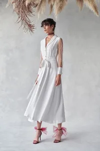 vestido&nbsp;camisero &nbsp;en&nbsp;tul con plumetti bordado y crep blanco para