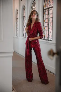 traje de chaqueta y pantalon de fiesta en lentejuelas granates