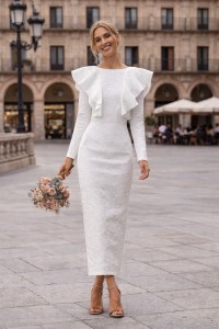 vestido brocado con volantes en cuerpo blanco para novia boda civil