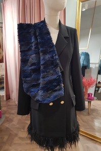 Vestido Esmoquin Negro con Plumas Rhoda