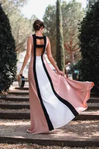 Vestido largo de invitada boda color rosa con escote espalda y