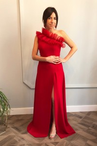 Vestido de fiesta largo rojo asimetrico para boda noche