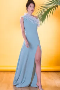 Vestido largo para boda asimetrico en verde agua con volante