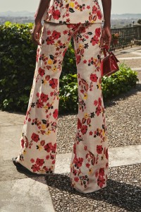 Pantalón Palazzo lino beige bordado flores  para invitada boda