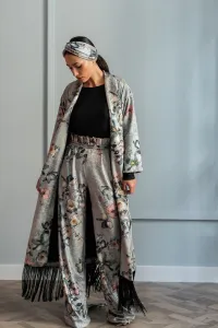 kimono con flecos y manga larga estampado
