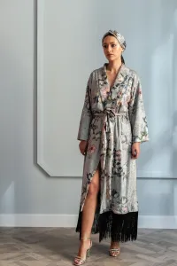 kimono con flecos y manga larga estampado