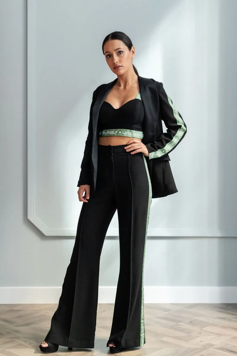 traje chaqueta pantalon negro
