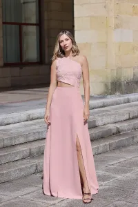 vestido largo de tul rosa bordado con falda larga de vuelo para