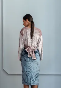 blusa rosa multiposicion terciopelo
