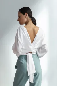 blusa blanca multiposicion saten