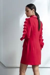 vestido corto esmoquin rojo con volantes en la manga