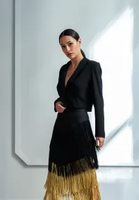 chaqueta corta torera cuello esmoquin crepe negro