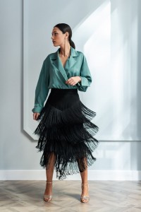 falda de flecos  negra para invitadas boda fiesta coctel online